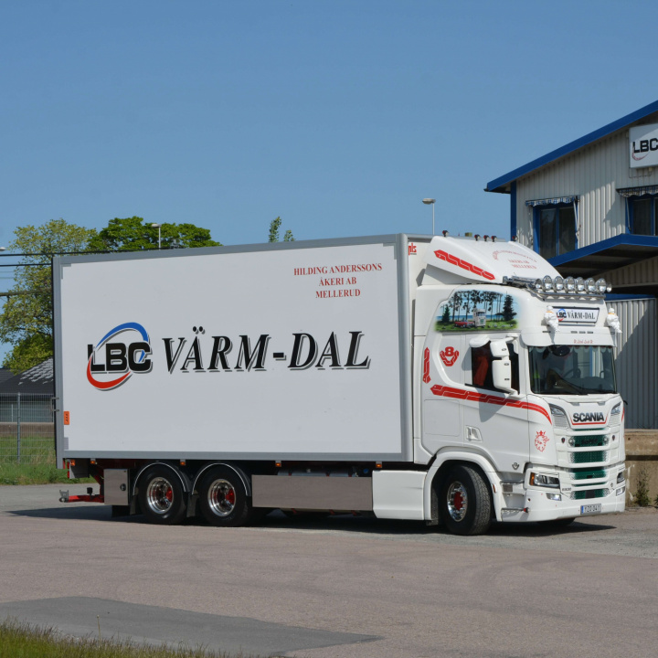 Fjärrtransporter inrikes i gruppen Tjänster & Produkter / Transporter hos LBC Värm-Dal AB (fjarrtransporter_inrikes)